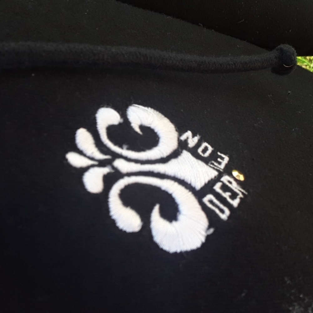 Cool Jacket - Picture 2 of 11